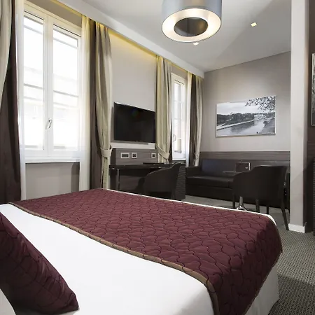 Otel Artemide