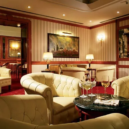 Hotel Artemide Rome