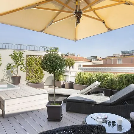 ホテル アルテミデ ローマ